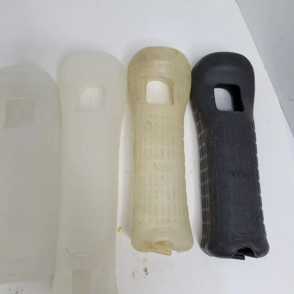 Nintendo Wii Remote Silicone Gel Cover Grip Sleeves Lot of 5 OEM Official